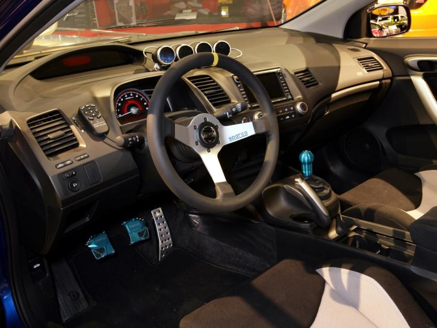  Honda Civic Si by Mackin Industries 2005 года  (фото 2 из 4)
